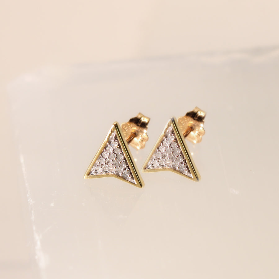 10K Solid Yellow Gold Pave Diamond Arrow Stud Earrings